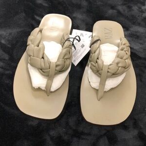 ZARA LEATHER Flat Sandals Shoes, 41, NWT